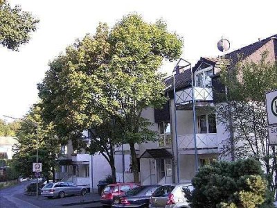 Schöne 2 Zimmer- Appartementwohnung  mit 2 Sonnenbalkonen und PKW- Stellplatz