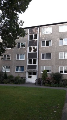 Geschmackvolle 3-Raum-Wohnung mit gehobener Innenausstattung mit EBK in Hamburg Lohbrügge