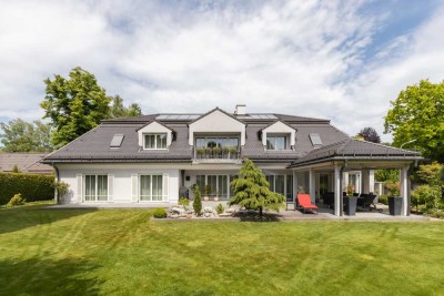 Imposante Villa in bester Lage nahe dem Isarhochufer Harlaching