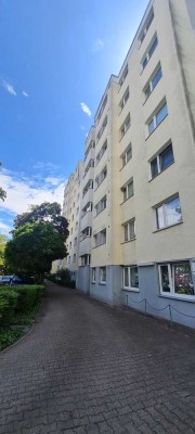 Stilvolle 2-Raum-Wohnung mit Balkon und Stellplatz