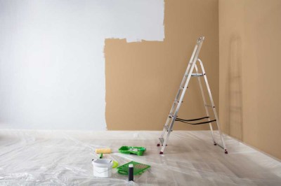 +++ AVERNET - HANDWERKER AUFGEPASST - RENOVIERUNGSBEDÜRFTIGE WOHNUNG IN SCHOPFHEIM +++