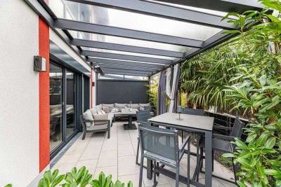 HEGERICH: Exklusive Doppelhaushälfte mit vielen Highlights und Wellnessoase