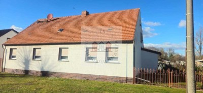 Charmantes Haus mit Ausbaureserve und Nebengelass