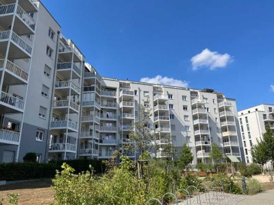 Moderne 3-Zimmer-Wohnung im 4. OG mit Balkon