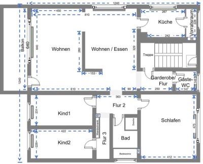 Erstbezug nach Sanierung mit Balkon: Exklusive 4-Zimmer-Wohnung zentral gelegen
