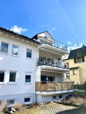 Attraktive Eigentumswohnung in bester Lage, provisionsfrei, 3 ZKB, Balkon, Tiefgarage u. v. m.