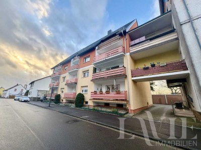 Gepflegte 82-m²-Eigentumswohnung mit Balkon, Garage und Kellerraum in Homburg-Beeden