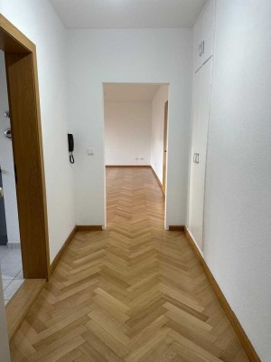 Freundliche und sanierte 3-Zimmer-Wohnung mit Einbauküche (neue Geräte) in Herzogenaurach