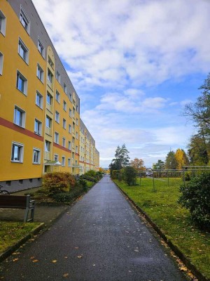 Helle 3-Zimmer-Wohnung mit Südbalkon und Stellplatz in ruhiger Lage