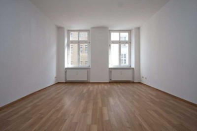 3 Raum Wohnung mit Dusche und Einbauküche im Görlitzer Zentrum!