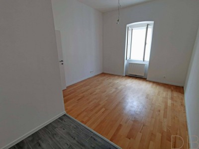 DB IMMOBILIEN | Vermietete, top sanierte Wohnung zu kaufen! Kurzzeit Vermietungen möglich!