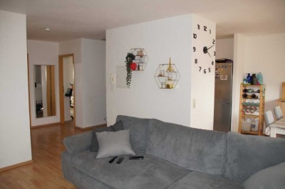 Helle 3 ZKB mit Balkon