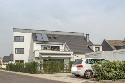 SONNIGE MAISONNETTE-WOHNUNG MIT SÜD-TERRASSE IN DÜSSELDORF-STOCKUM