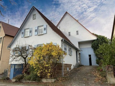 Ihr Sanierungsprojekt mit Potenzial! Einfamilienhaus mit großer Scheune in Berglen!
