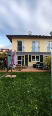 Familienfreundliches Reihenendhaus