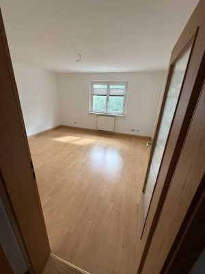 *Schnell sein lohnt sich* 4 RaumWE mit Balkon und Badewanne