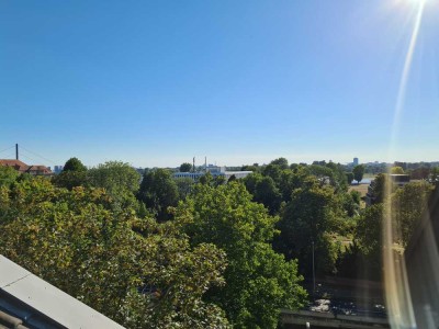 Moderne 2‑Zimmer Wohnung im 4. OG in Düsseldorf-Golzheim