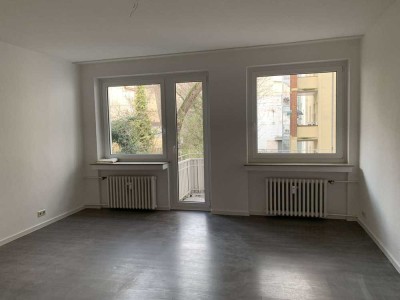 3-Zimmerwohnung mit Balkon; zu Fuß in die Innenstadt