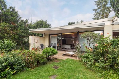 4,5-Zimmer-Erdgeschosswohnung mit eigenem Garten in gehobener Lage - nah am Stadtwald!