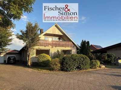 Stolzenau OT Anemolter- großes Wohnhaus mit Potovoltaik, massiver Halle, Nebengebäude u. Weide