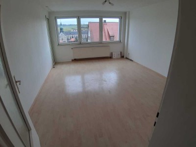 Gepflegte 3-Zimmer-Wohnung mit Keller und Balkon (modernisiert 2023)
