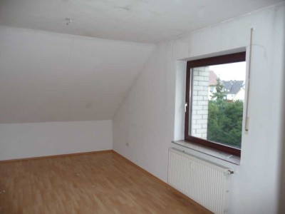 Helle 2-Zimmer Küche Bad Balkon Wohnung in Bielefeld-Ost / Heepen