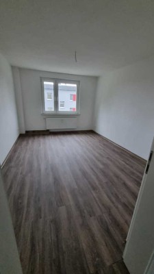 Attraktive und sanierte 2,5-Zimmer-Wohnung in Goldberg