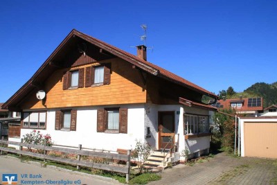 Abrissreifes Einfamilienhaus mit Neubaupotenzial
