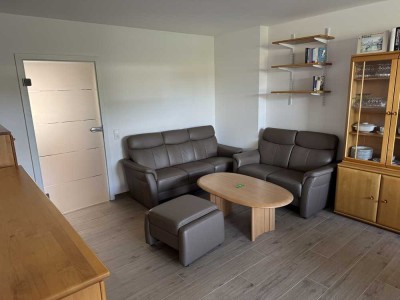 Gehoben sanierte 2-Zimmer-Wohnung mit Dachterasse in Neuss Furth zu vermieten