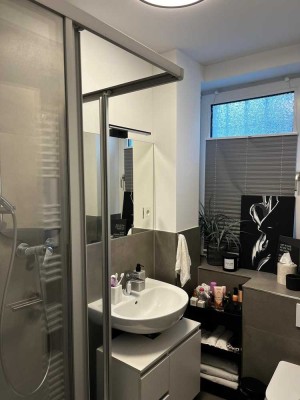 Sehr schöne, zentral gelegene Wohnung in Solingen