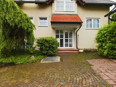 Charismatische 4-Zimmer Maisonette Wohnung in Leonberg-Warmbronn