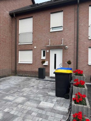 Preiswertes, gepflegtes 3-Raum-Reihenhaus in Bergkamen