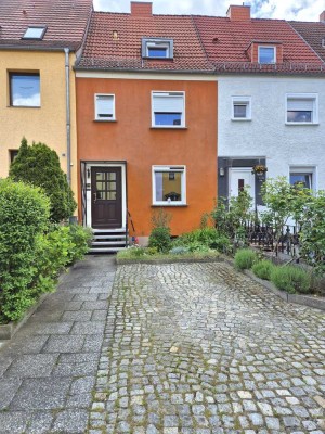 -Reserviert- Ruhig gelegenes Reihenmittelhaus mit 5 Zimmern in FF West