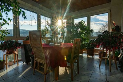 Maisonette-Wohnung mit Hauscharakter - auf Hofareal, mit eigenem Zugang!