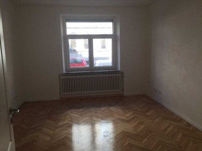 Sanierte 3-Raum-Wohnung Nähe Rosenau