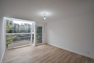 Haus in Haus! Renovierte 4-Zimmer mit Terrasse und Garten in GE