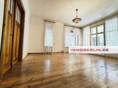 IMMOBERLIN.DE - Exzellente Altbauwohnung mit Gartenzimmer in familienfreundlicher Lage