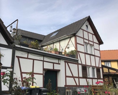 Charmantes Fachwerkhaus mit Dachterrasse und Innenhof, provisionsfrei