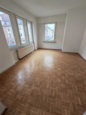 ** 3 Zimmer Wohnung im Brentanoviertel ** Stadtmitte