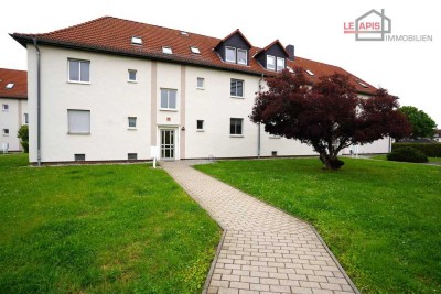 +++GEMÜTLICHE, RENOVIERTE 2-RWG IM CHARMANTEN BÖHLEN M. WOHNKÜCHE, TAGELICHTBAD U. PKW-STELLPLATZ+++