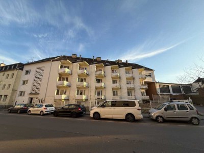 Fix & Flip Traum 53 Geteilte Apartments + 16 Garagen in Remscheid