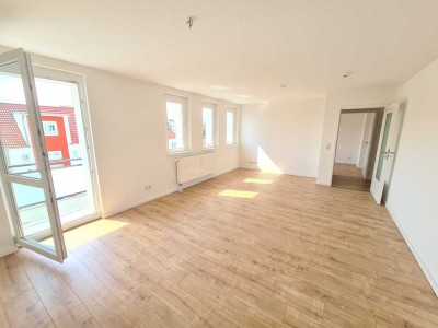 Neu! Sanierte 66 m²,3-Raum, Balkon