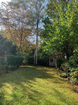 Lichtdurchflutete Wohnung mit Südgarten in Düsseldorf-Düsseltal