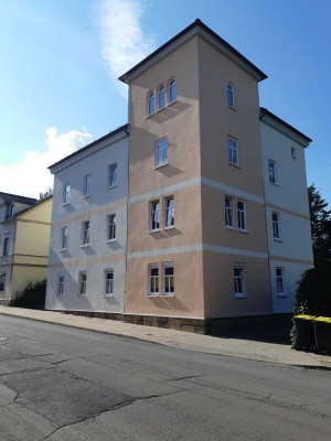 Großzügige helle Wohnung am Zentrum von Gotha mit eigenem Stellplatz 99867