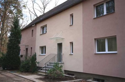Provisionsfrei mit Entwicklungspotenzial! 6 sanierte Reihenhäuser
