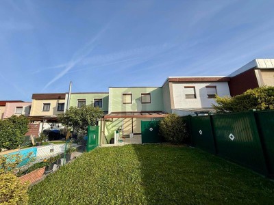 Preisreduktion! CHARMANTES WOHNEN MIT TOLLEM GARTEN!