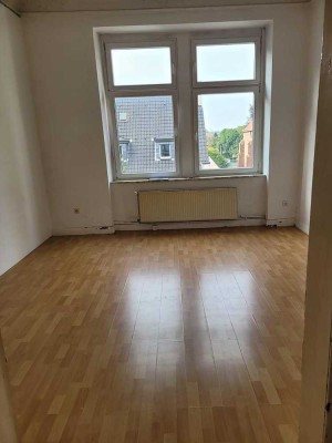 Praktische 4-Zimmer Wohnung in Stadtnähe