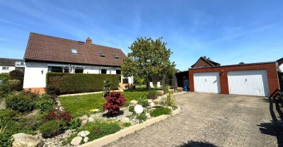Modernisiert & Freistehend! Großzügiges Einfamilienhaus in ruhiger und familienfreundlicher Lage!