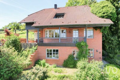 Wohnen und Arbeiten vereint: Traumhaus mit anerkanntem Büro und Panoramablick!