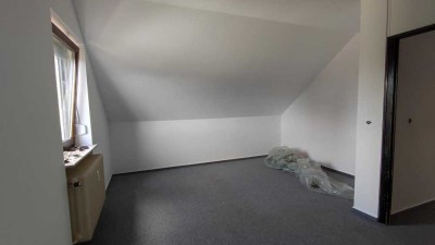 2-Zimmer Dachgeschosswohnung in Osthofen